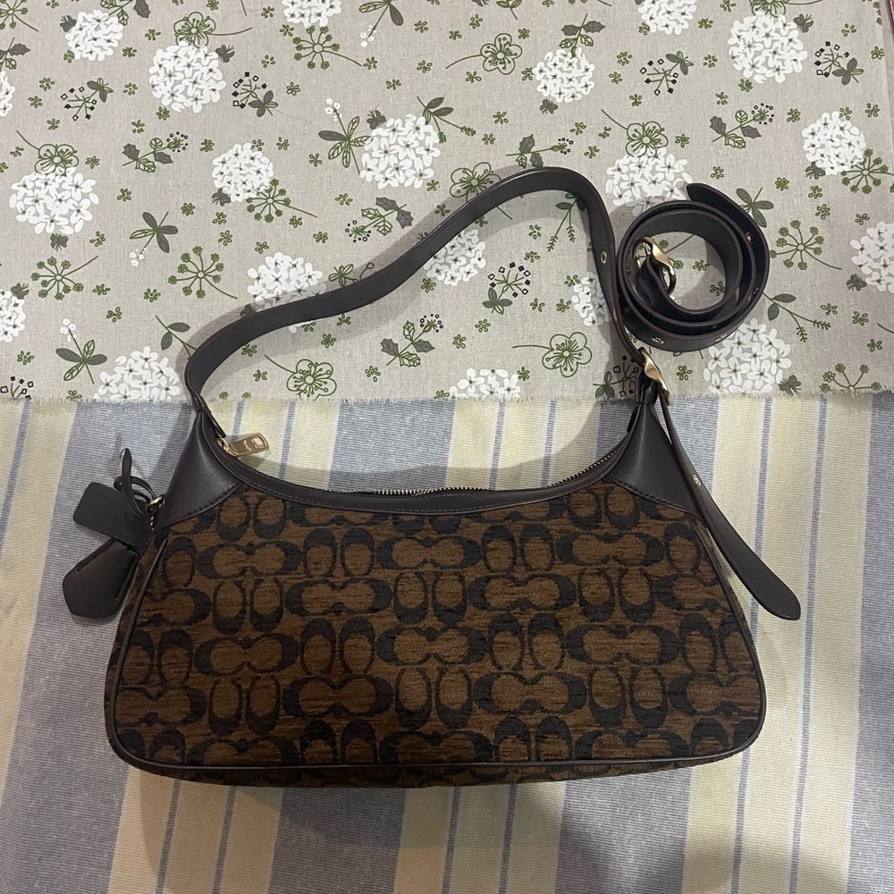 Coach Brown and Dark Brown Signature Jacquard Shoulder Bag with Gold Hardware - Picture 10 of 10